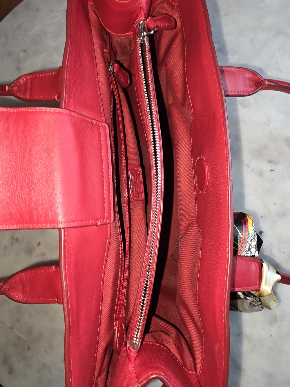 Authentic Coach Red Swagger Caryall With Dustbag & Cards - Picture 14 of 16